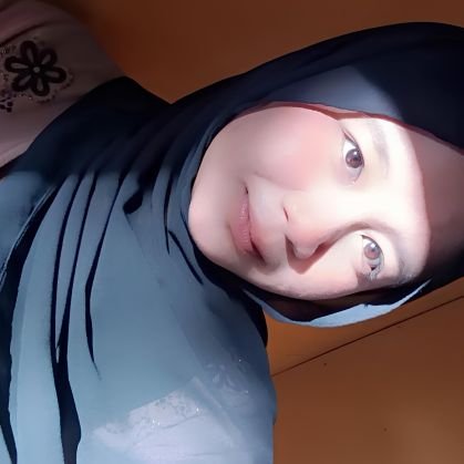 _gheanea's profile picture. i disappear sometimes, it's my thing :D