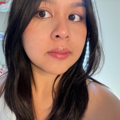 joyoustulip's profile picture. ♥️💙🧵✂️🎸🫶🏻🍓🖌️🐈‍⬛🌷