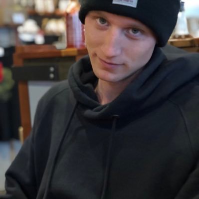 ByRippedCS's profile picture. 23