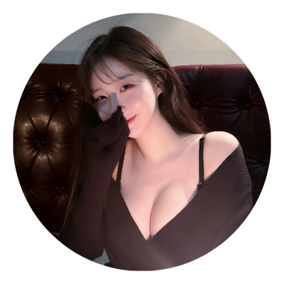 The Aphrodite of terra bloom in 1996, scutcheon of sanctity, incisive glances, crashing into your mind in one seconed. Gentlefolk lady, named Alesha Daphne.