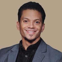 doug. (@thedeskofdoug) 's Twitter Profile
