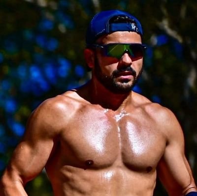 Menderson_JR's profile picture. 