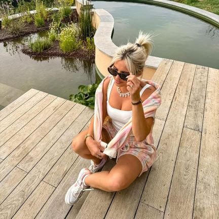 MarieSandr14592's profile picture.