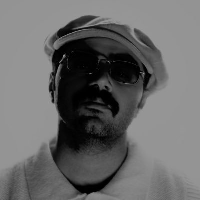 *أنا خليط من أعمار مختلفة ، وأنماط شخصية معقدة، حتى أني لا أُدرك مزاجي بعد عشرة دقائق كيف سيكون. المعهد العالي للفنون المسرحية🇰🇼.