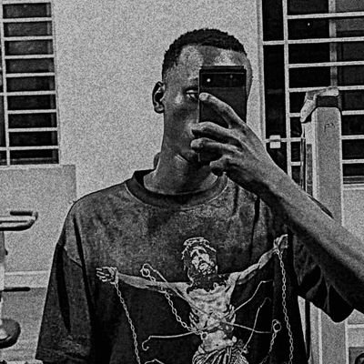 vinicjr26's profile picture. only God can judge me 🖕🏿