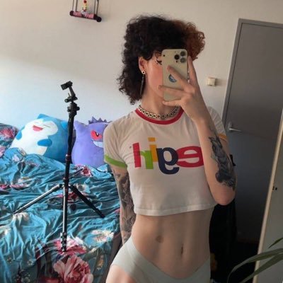zo40226's profile picture. only personal account