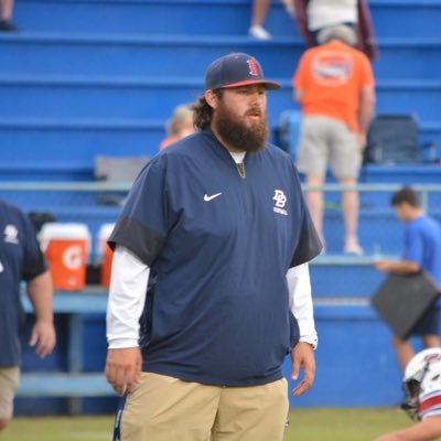 Former Seminole 🍢 CEO of The Union Offensive Line Coach / Offensive Coordinator @DBS_Football