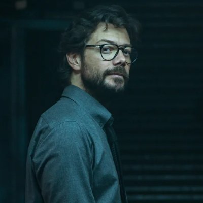 dev_adi12's profile picture. A thinker..