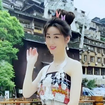 ThuongLo264712's profile picture. 