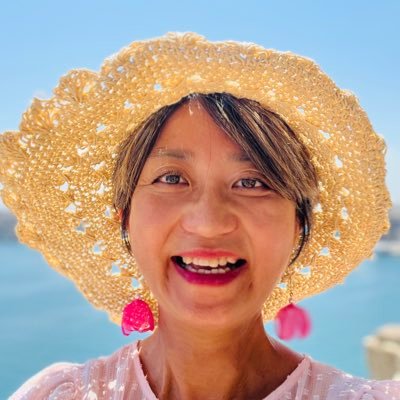 HED_Yumiko's profile picture. 🥳バカだから全力教師！🇯🇵🇩🇪教師歴25年/ 2015→ベルリン在住/ Hikari Essence Dao⭐︎ YouTubeCh登録していただけたら、泣いて喜びます！/ インフルエンサーになるのが夢/キャンデイ(CanDay)由美子🫶今日はできる！/あたおか✌️