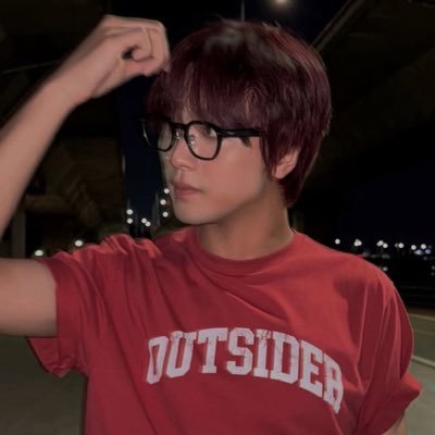 𝙅𝙪𝙨𝙩 𝙖 𝙝𝙪𝙢𝙖𝙣 𝙬𝙝𝙤 𝙡𝙞𝙠𝙚𝙨 𝙩𝙤 𝙧𝙚𝙖𝙙 𝘼𝙡𝙩𝙚𝙧𝙣𝙖𝙩𝙚 𝙐𝙣𝙞𝙫𝙚𝙧𝙨𝙚 || 𝙉𝘾𝙏𝙯𝙚𝙣