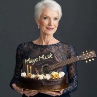 MAYE (@maye40217) 's Twitter Profile