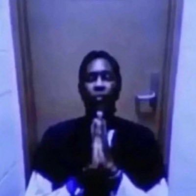 skamlikeely's profile picture. I play the games of the thrones wit ya