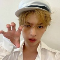 리노 sam (@misooleelee) 's Twitter Profile