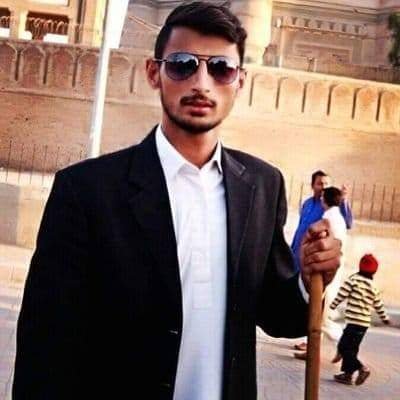 Hus_0352's profile picture. Success doesn't come to you, you go to it