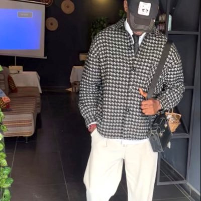 kadioist's profile picture. lov me
