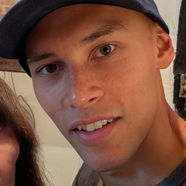 Chris Ratkeさんのプロフィール画像