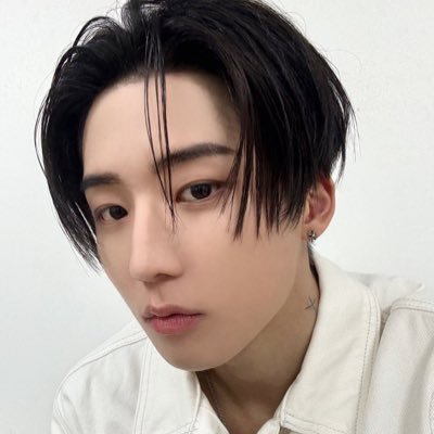 24 | ENTP | 오늘 좋아! | Mostly black, a sprinkle of Irish and Filipino