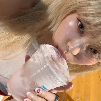 watching blackpink moments as my everyday selfcare time 🖤🩷Olivia Rodrigo, Tate McRae, txt, katseye, gidle