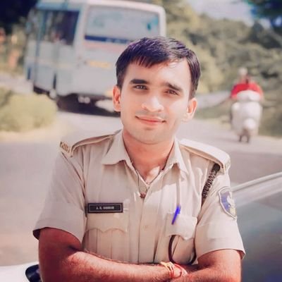 imAshwinahir's profile picture. Jay muralidhar ⚔️