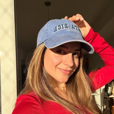 dezemilyy's profile picture. 90% silly ~ 10% pasta
psych♡ ⋆｡˚
