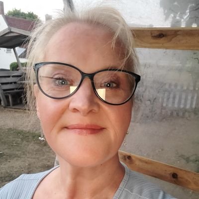 HERE TO UNITE THE KINGDOM
🤍🏴 I am a Christian but I am no Saint 🤍 Me myself and Mary Jane🤍
https://t.co/KgyetL3wN1