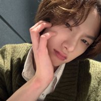 clo 🦕 (@woonasaurus) 's Twitter Profile