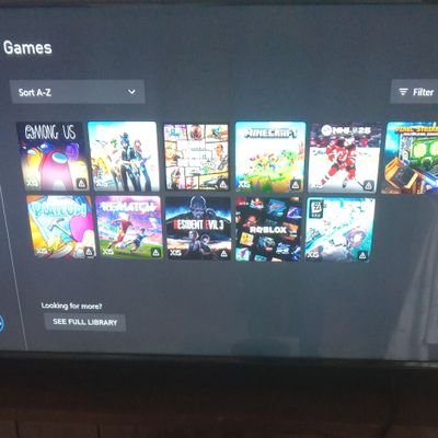 got sused at 3055 followers on my main bigbabyharh im a eagles fan lakers fan phillies fan and lightning fan and im a gamer