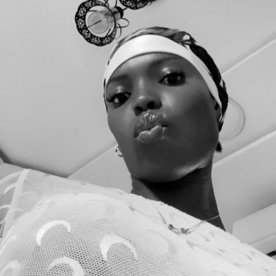 dhunzydiamond's profile picture. A child of light 💡🐼 ……ENTREPRENEUR…🧵🪡✂️🦺