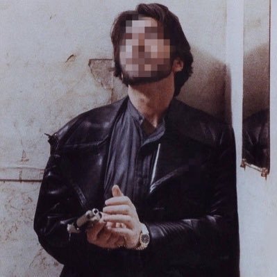 BrownParisian's profile picture. Ephémère.