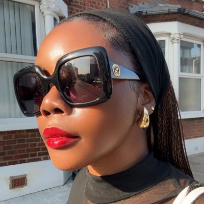 Corporate Baddie || Unashamed of the Gospel of Christ 😇|| Certified Project Manager 👩🏾💻 || Perfume Girlie || UK/NG Shipping || #PMIUK || 🇬🇧🇳🇬