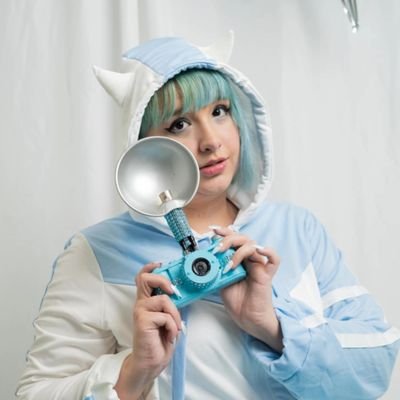 Voice Actor/Cosplayer/Singer/Dancer
Reese Williams in #DoYouCopy?
They/Them 28.
