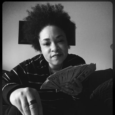 Proverbs 13:7 Am I broke or rich?
BIG GYRL ENT. Since 08' @BigGyrlEnt
@BigGyrlPublish #AuntT