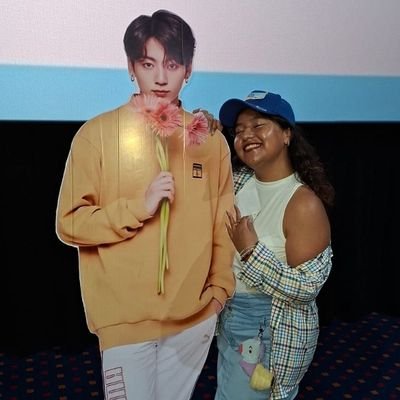 HellolmReyna's profile picture. || XX || 
Ver. Mx. 🌴🐳