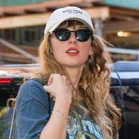 ℕ𝔸𝕋𝔼⸆⸉❤️🔥 (@orangearmyswift) 's Twitter Profile