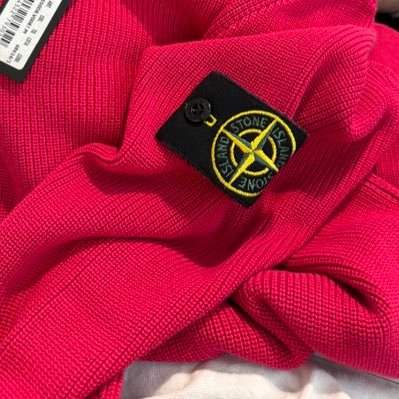 anthrium_'s profile picture. 