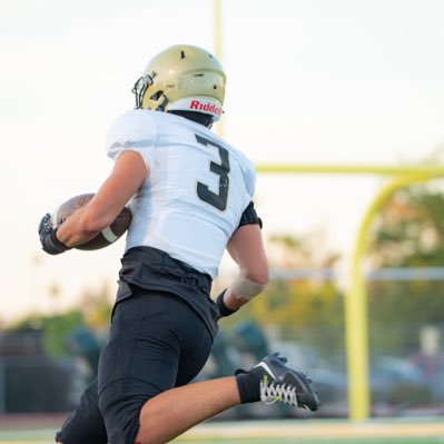 C/O 2027 Pioneer highscool | 5’10 175 Rb/SS/Wr | 3.8 GPA | 100m 11.1 NCAA ID# 2310128251