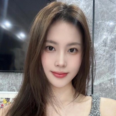 Travelling, Fishing, Swimming and exploring cultures. I believe in empowering others, sharing knowledge. No porn, Open DM'🥰