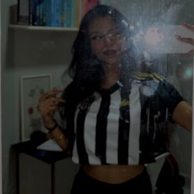 Liverpoolianaa's profile picture. ordem paranormal, atletico mineiro, um pouco de dua lipa e umas outras farofas