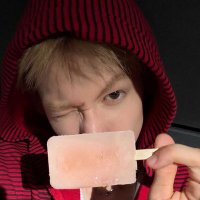 rie⋆.ᶻ 𝗓 𐰁 .ᐟ (@luvrmartin) 's Twitter Profile