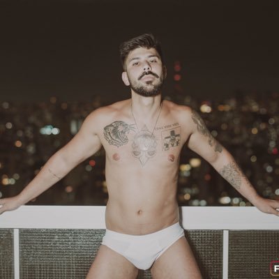 📍SP / 34 anos / 1.81m 80kg / ♎️ ♏️ /Plataformas atualizadas às sexta-feiras / DM para parcerias.