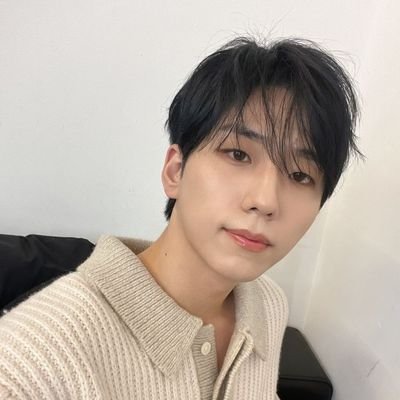 switchityeop's profile picture. kbands enthusiast
