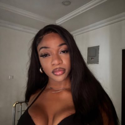 chioma my lova | Ig:dicedgold | ads and pr 💌 . chivinefa@gmail.com. ceo: @ego_strands💇🏽♀️🫧