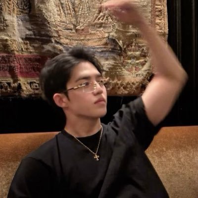 I am the one and only 24 carat gold jeonghan heng:gae net pc owner