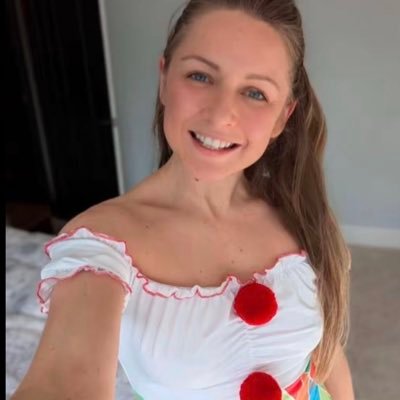 Your local naughty nurse 👩⚕️… FaceTime me and DM open if your energy is real and your game is smooth 💝👩❤️👨