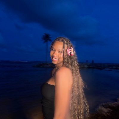 Em_Jlrc's profile picture. F.W.I 🌴☀️ Carpe Diem || Drama free.