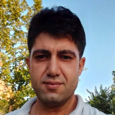 Resulullah efendimiz derki dünyayı mesken etme,
Nefsine uyup da Rabb'ini incitme,
Aldığın her nefes için yaradana şükret,
Mükafat olarak sana verilsin Cennet