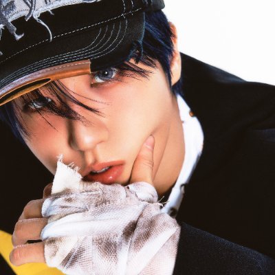 𖤐 #Wonwoo ── .✦ everyday we're fightin' a silent war we never wanted ᵕ̈