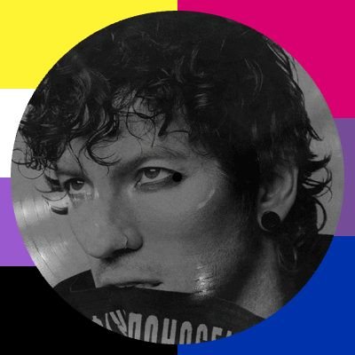 centermassh's profile picture. 「 𝙞'𝙫𝙚 𝙗𝙚𝙚𝙣 𝙩𝙝𝙞𝙨 𝙬𝙖𝙮, 𝙞 𝙬𝙖𝙣𝙩 𝙩𝙤 𝙘𝙝𝙖𝙣𝙜𝙚 」|| 
he/they 🏳️‍⚧️  |  24  |  josh laner