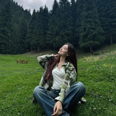 NataliaVer34431's profile picture. Creating a life I love. Always growing, always glowing. Living with intention, chasing dreams, and finding beauty in the little things.